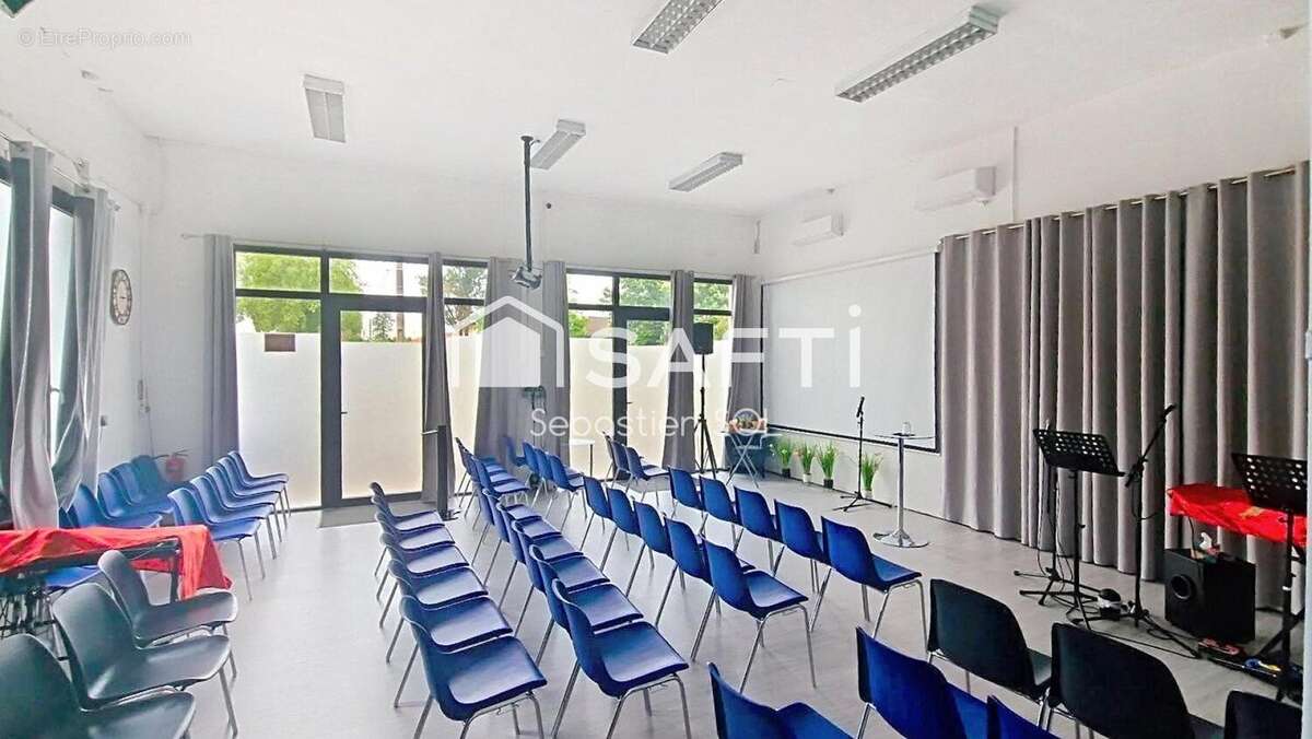 Photo 4 - Commerce à CAUSSADE