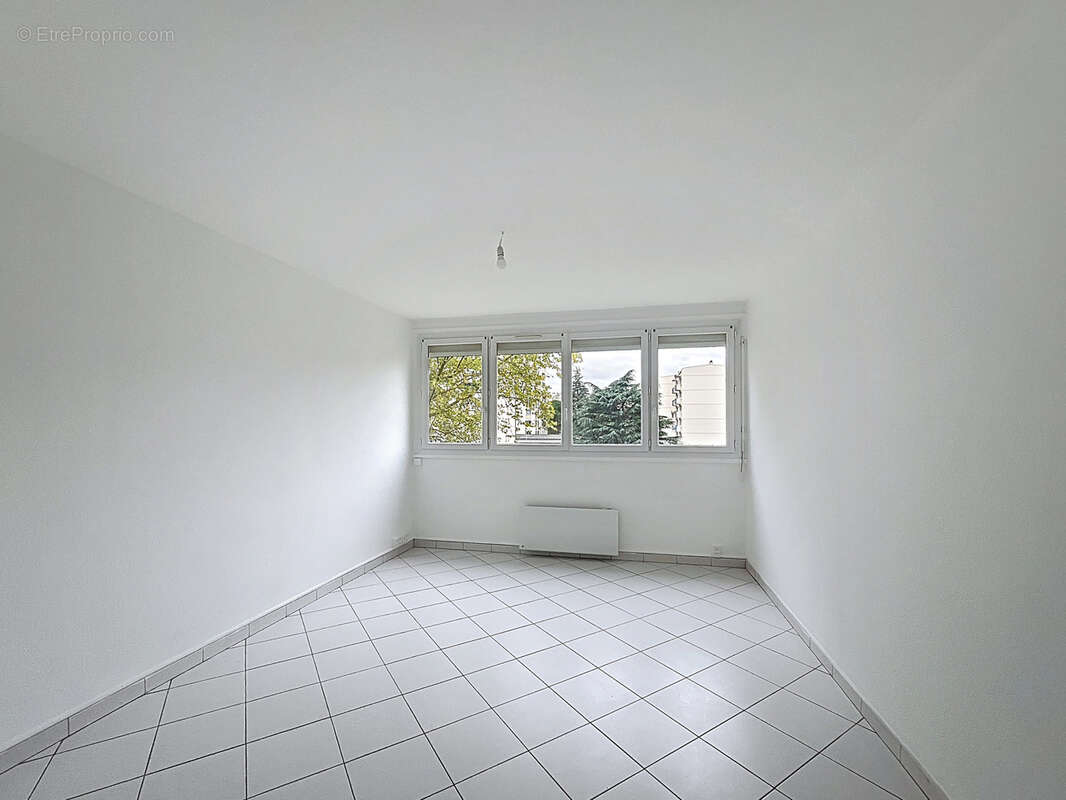 Appartement à LYON-5E