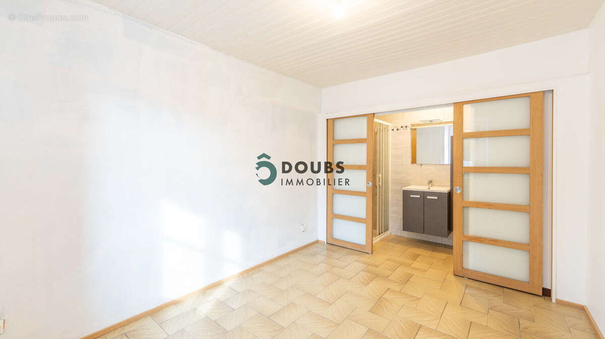 Appartement à NODS