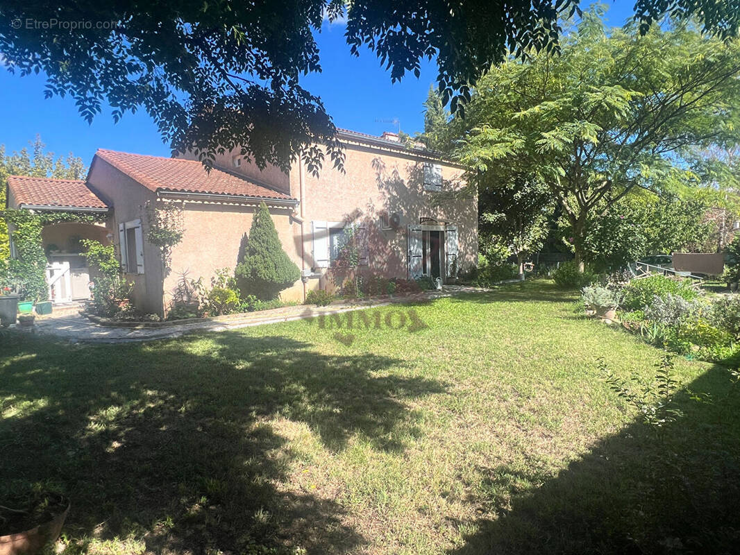Maison à SAINT-AMBROIX