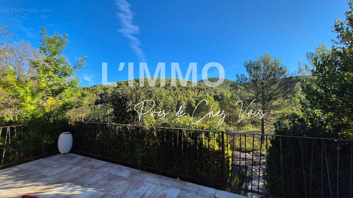 Maison à LA BOUILLADISSE