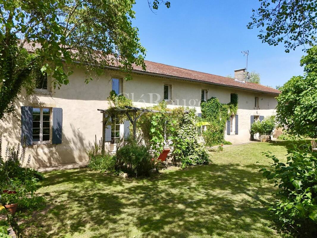 Maison à MONSEGUR