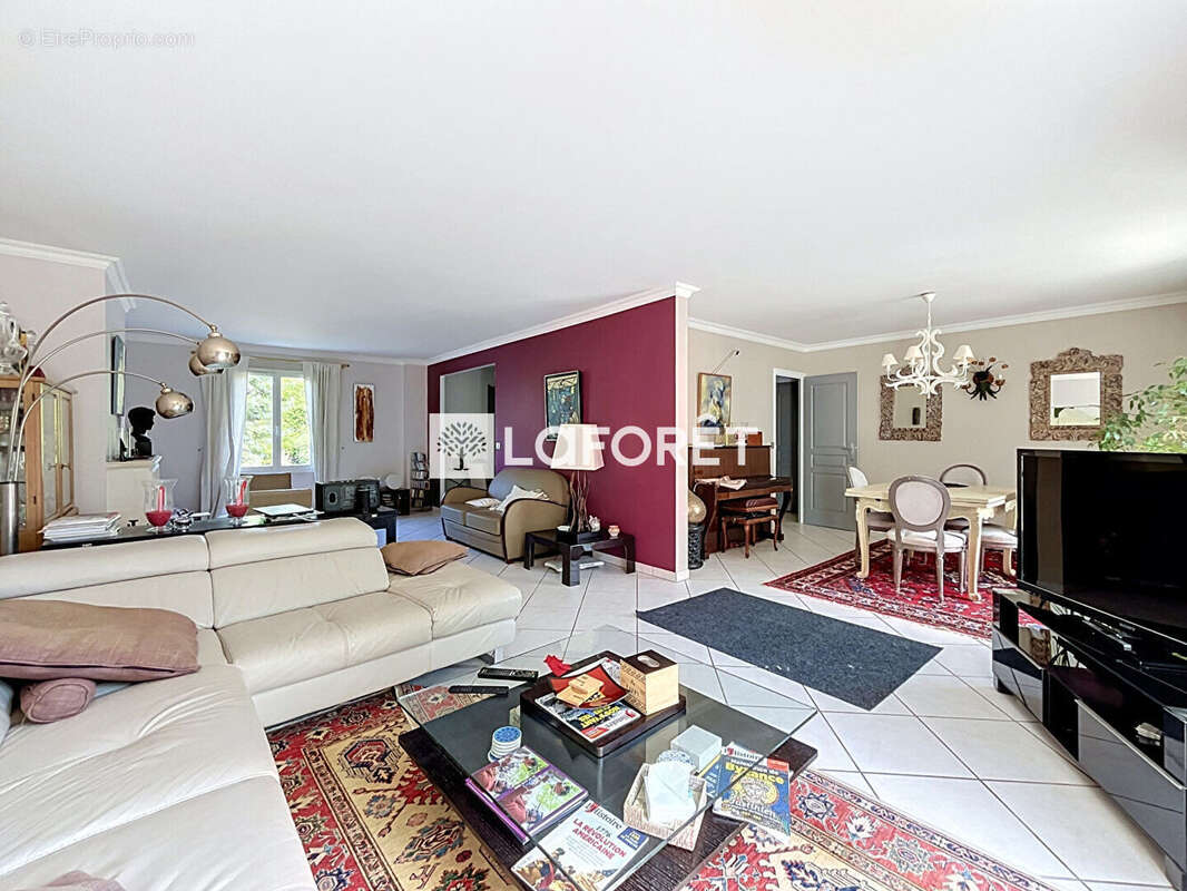 CHATOU - Maison familiale contemporaine de 214 m² habitables (252 m² utiles) avec sous-sol total, studio indépendant et jardin s - photo 5