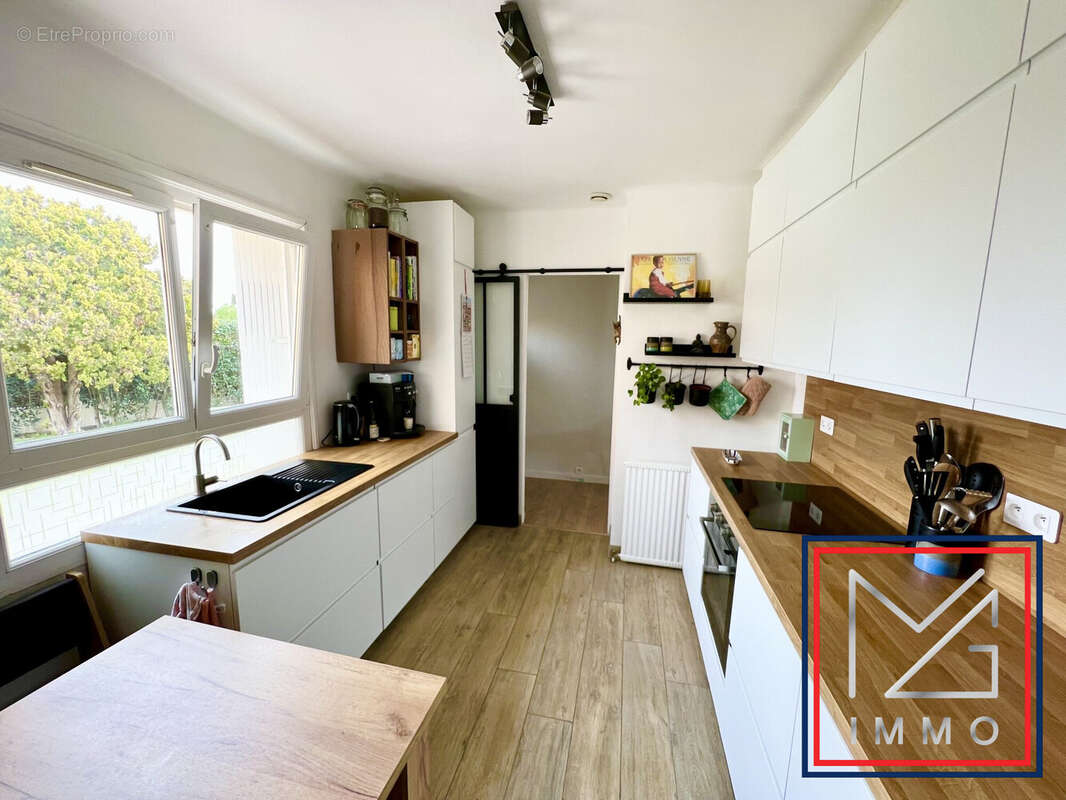 Maison à SIX-FOURS-LES-PLAGES