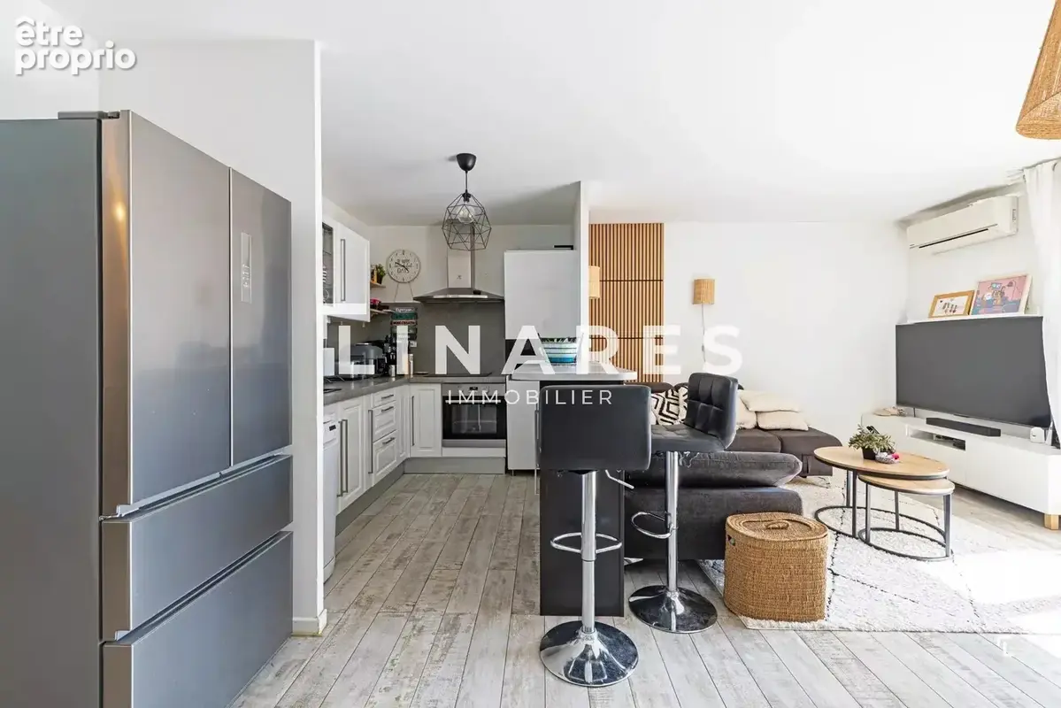 CANTINI ÉLÉGANCE - Appartement T4 de 84m² - Terrasses - Box - 13008 - photo 6