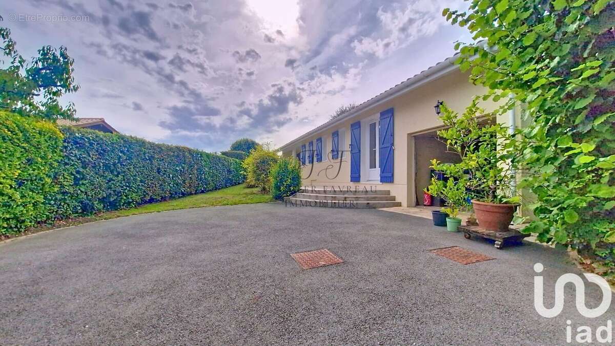 Photo 2 - Maison à TRESSES