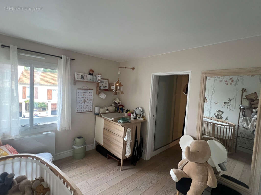 Appartement à NOGENT-SUR-MARNE