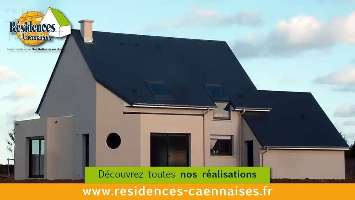 Terrain à SAINT-COME-DE-FRESNE