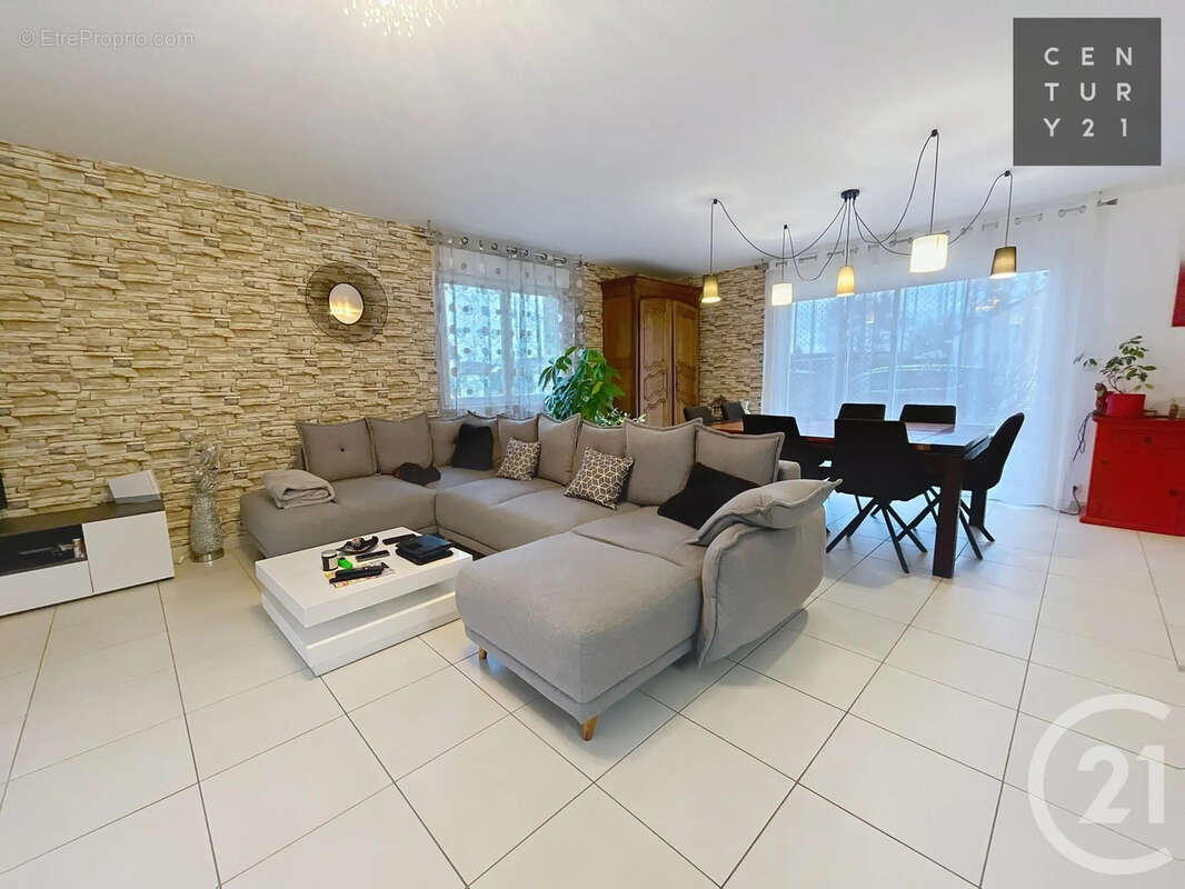 Maison à VIREY-SOUS-BAR