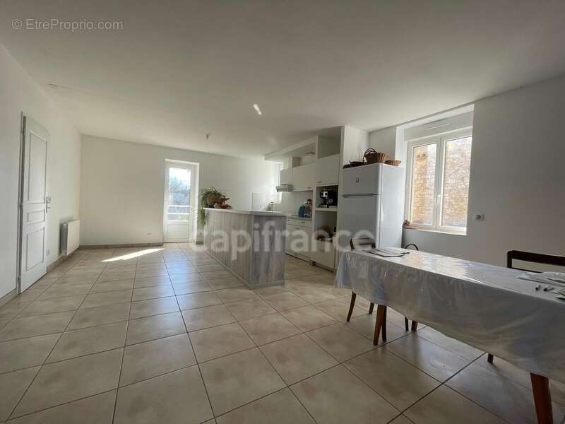 Maison à SAINT-MICHEL-DE-BANNIERES