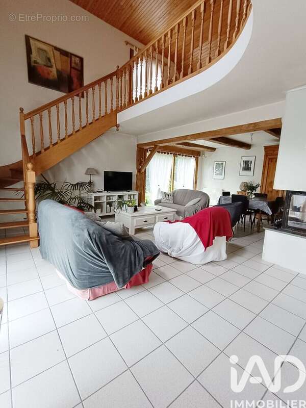Maison 165 m² à Plaintel  - photo 3