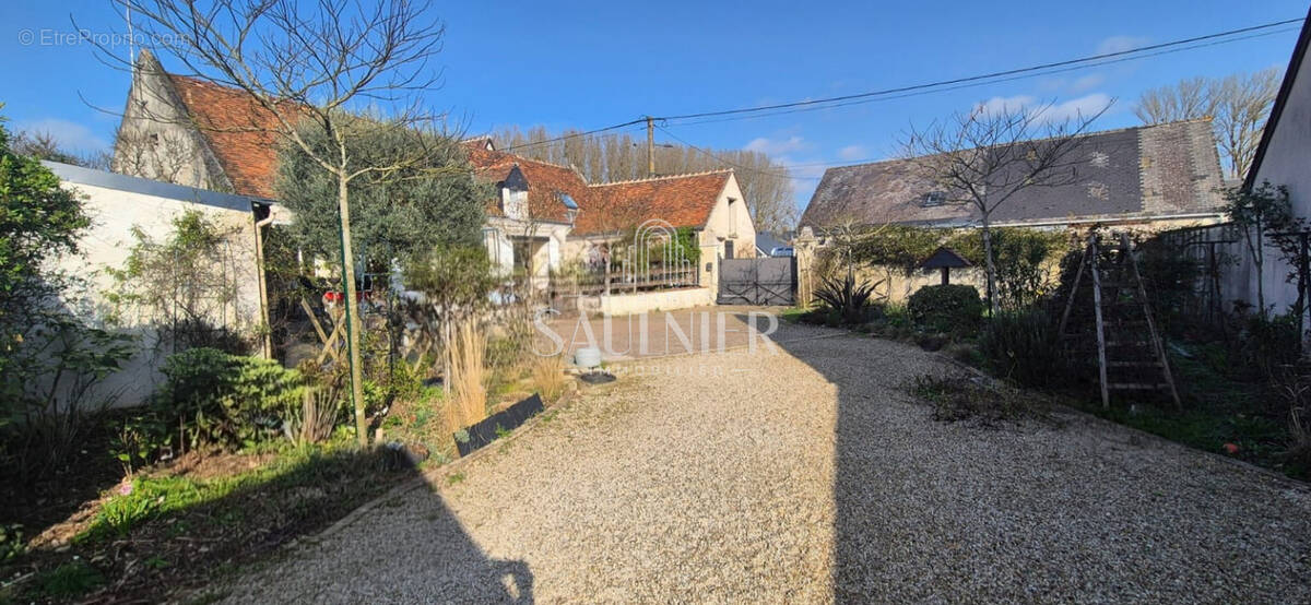 Maison à CIVRAY-DE-TOURAINE