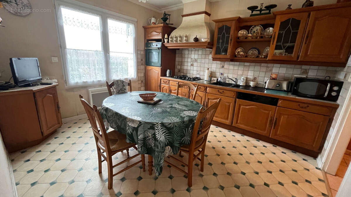 Maison à ERGUE-GABERIC