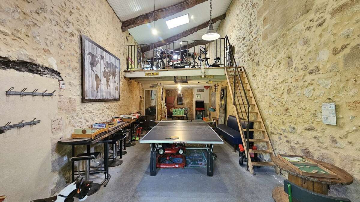 Maison à SAINT-ANDRE-DE-CUBZAC