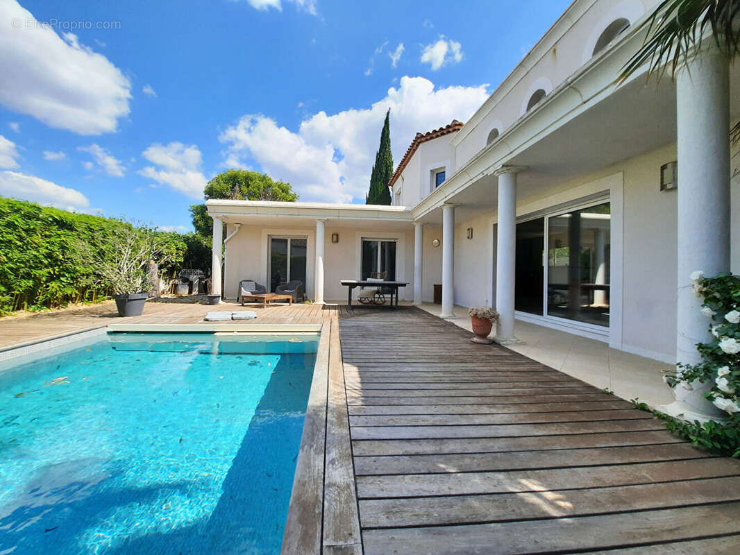 Maison à VILLENEUVE-LES-MAGUELONE