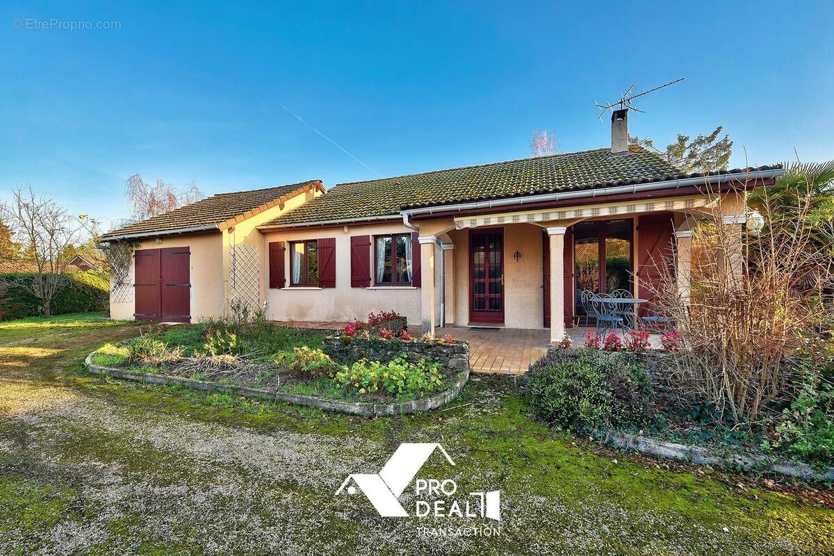 Maison à VILLEMOIRIEU