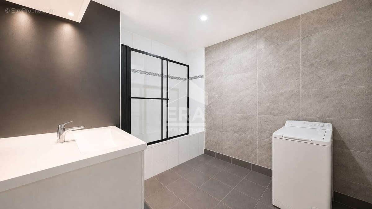 Appartement à SAINT-DENIS