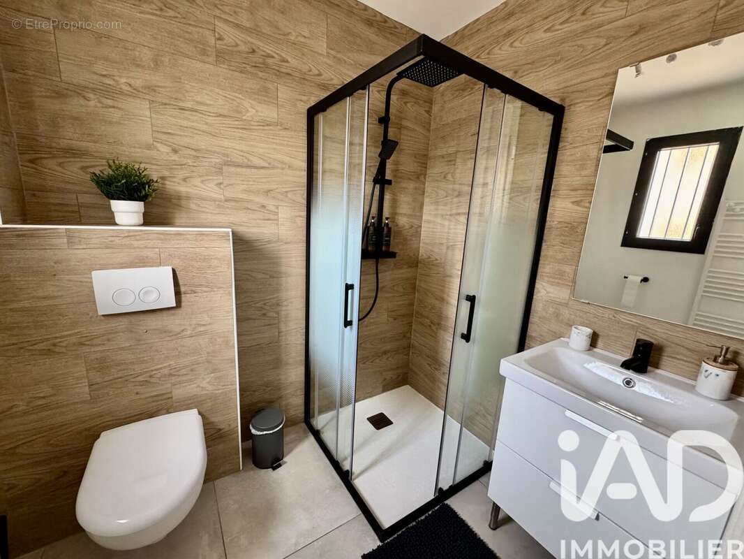 Maison 91 m² à Bouville  - photo 4