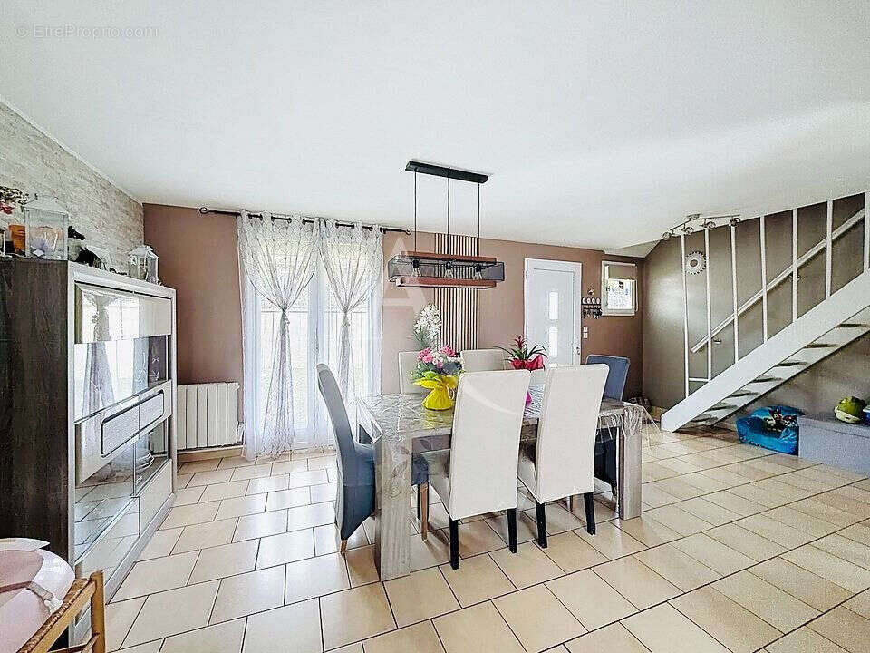 Maison à MEAUX
