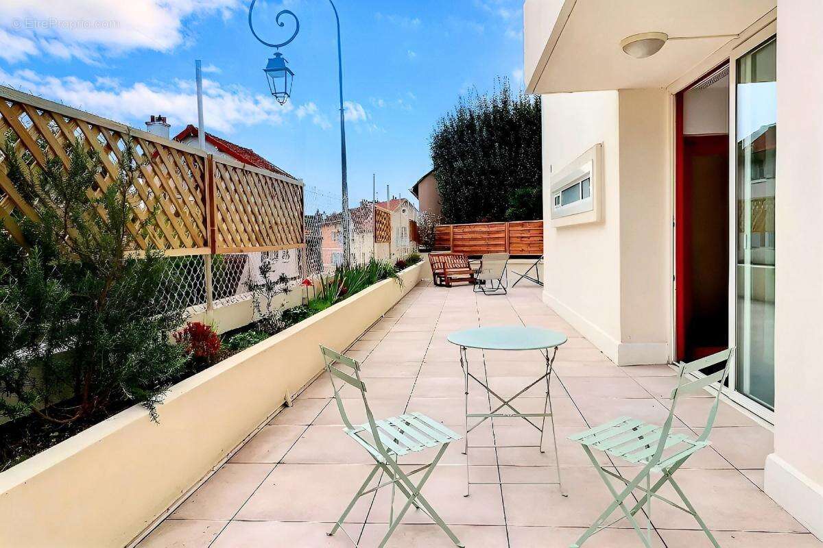 Maison à MARLY-LE-ROI