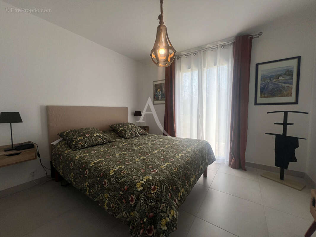 Maison à PORT-DES-BARQUES