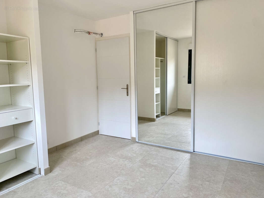 Maison neuve, trois chambres - sotta 20146 - photo 6