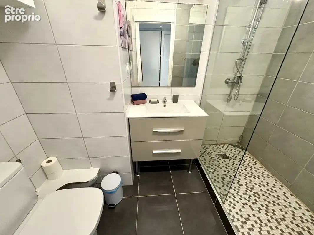 Anse des rochers : t2 etage de 29,15 m2 meuble acces plage et piscine - photo 6