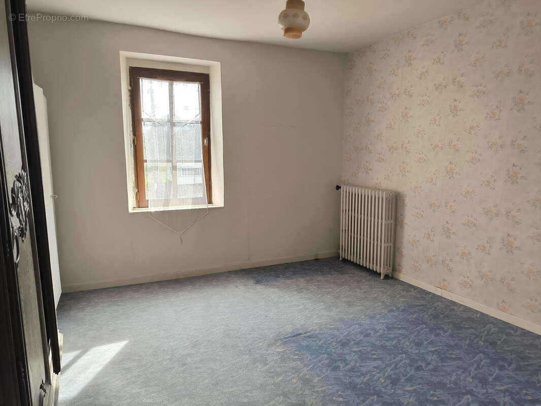 Maison à SAINTE-HONORINE-DES-PERTES