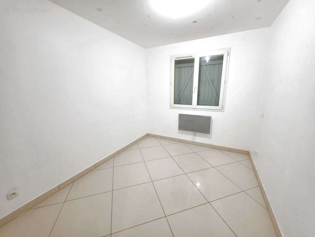 Maison 76 m² à Narbonne  - photo 7