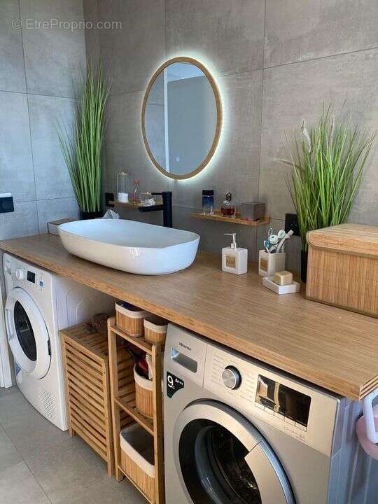 Appartement à AIX-LES-BAINS