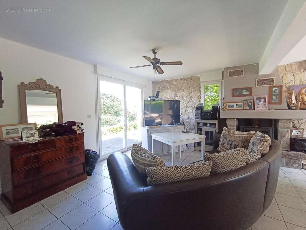 Photo 5 - Maison à PLOUGONVEN