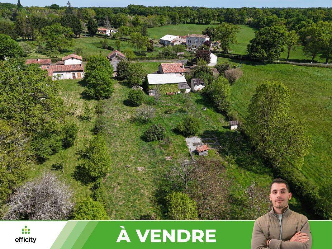 Maison à ASNIERES-SUR-BLOUR
