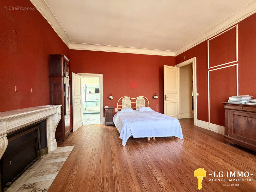 Maison de maitre, 400 m2, 190 m2 dépendances, parc 7 000 m2 - photo 21