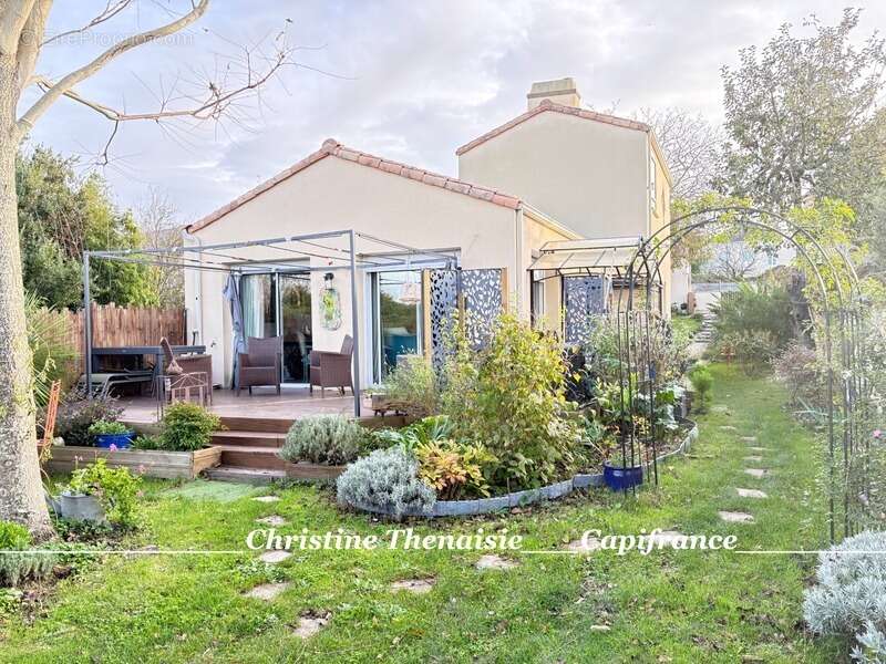 Maison à SALLERTAINE