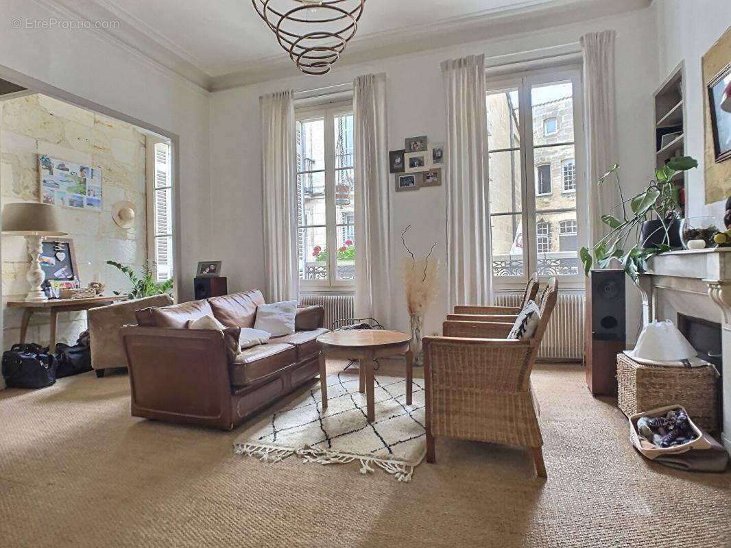 Appartement à BORDEAUX