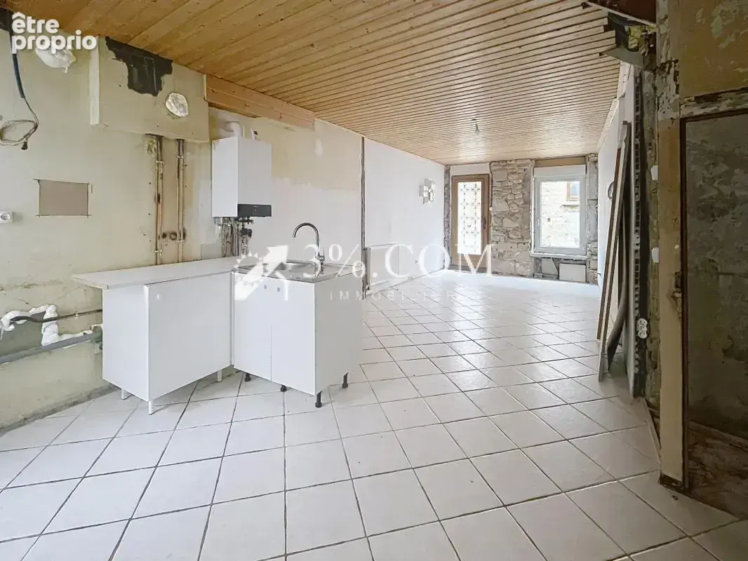 Maison de village 84 m2 avec terrain non attenant de 978 m2 - photo 2