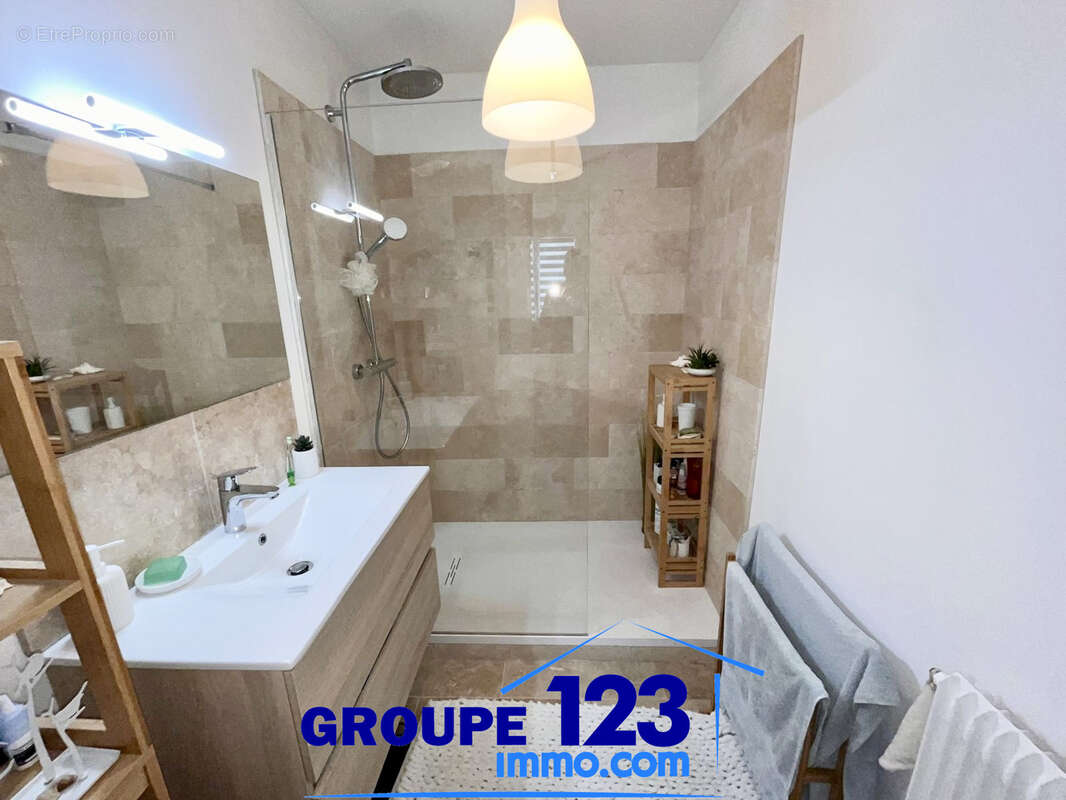 Appartement - F2 - Auxerre - photo 3