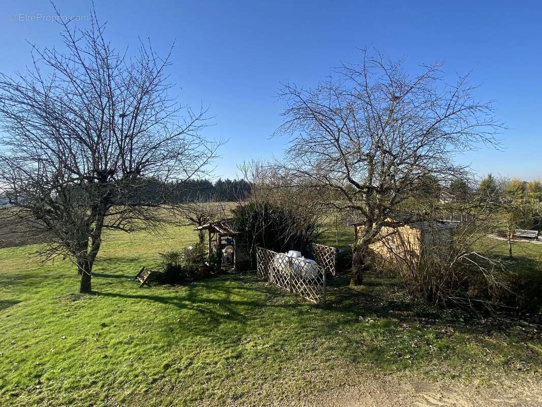 Maison à MONFLANQUIN