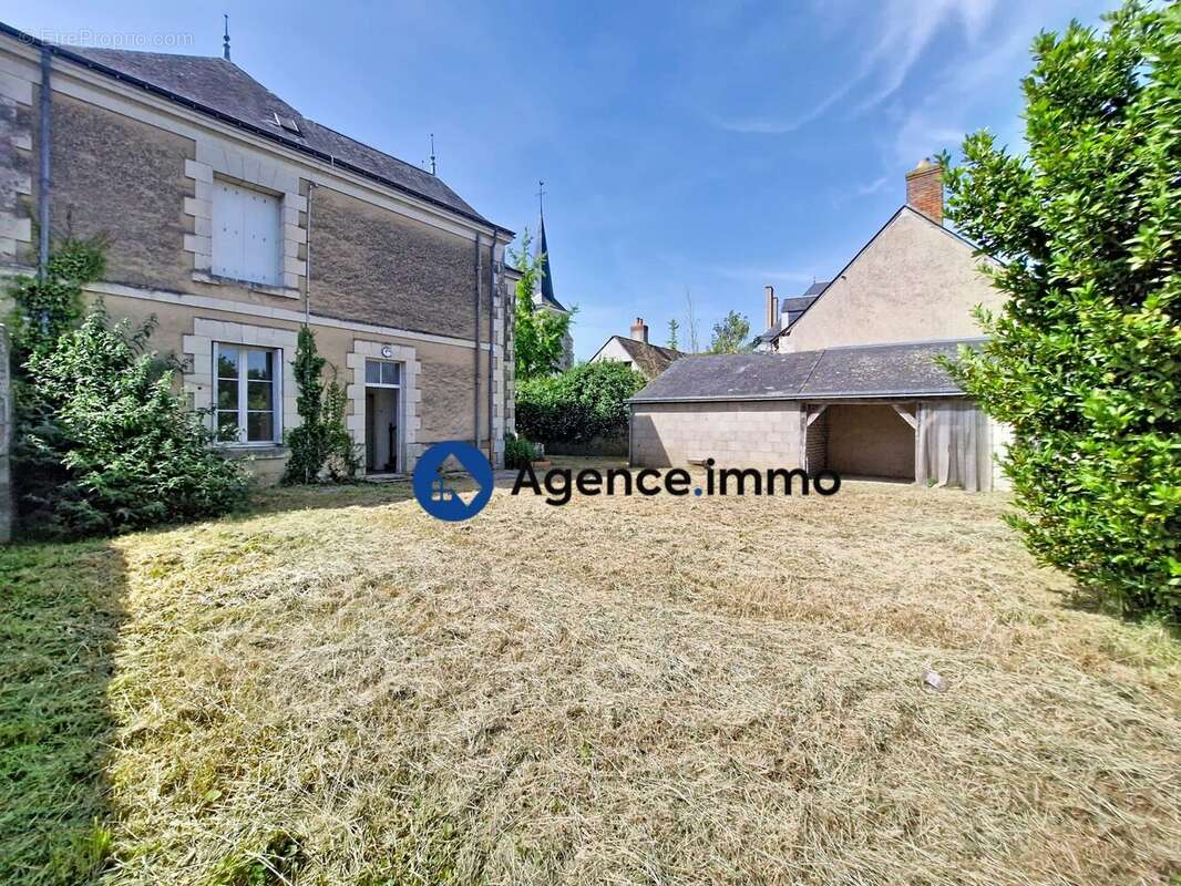 Maison à CHATEAU-LA-VALLIERE