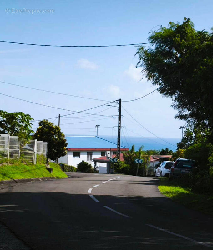 Terrain à SAINTE-LUCE