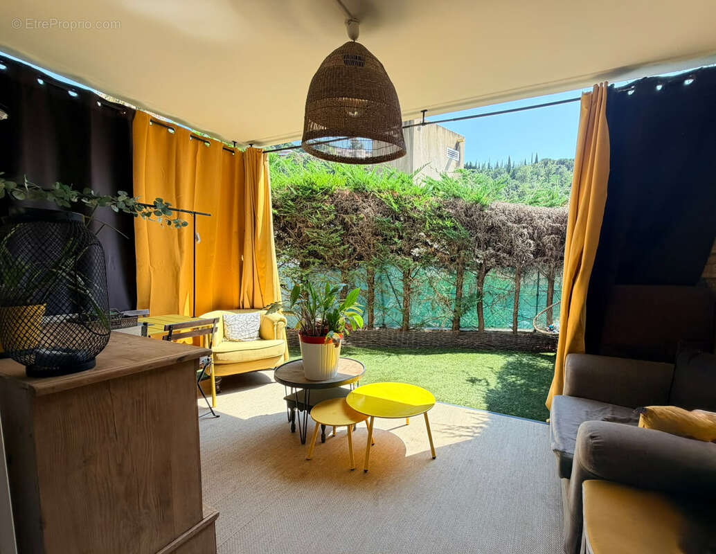 Appartement à ROQUEBRUNE-CAP-MARTIN