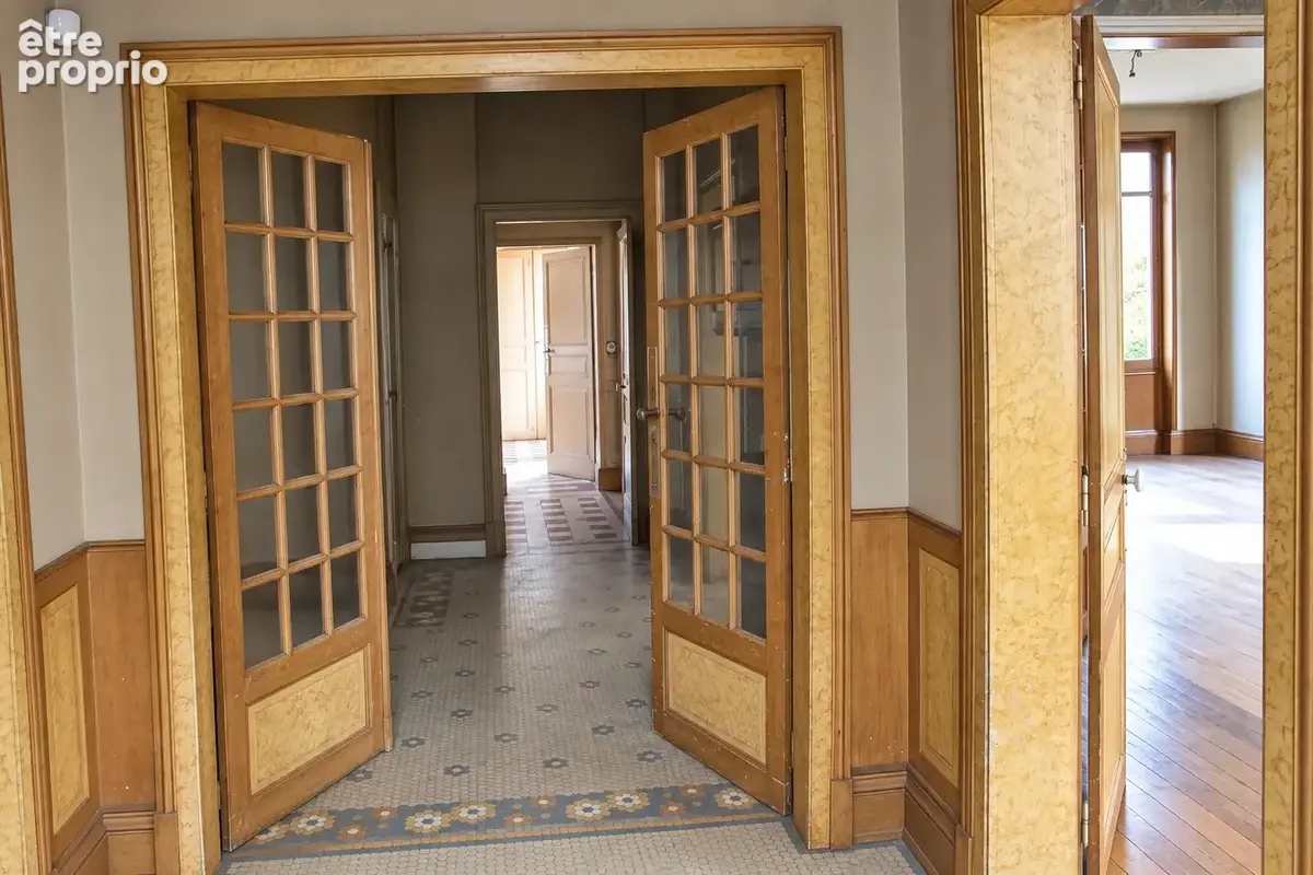 Maison 6 pièces 210 m² à vendre à Bourgueil (37140) - photo 3