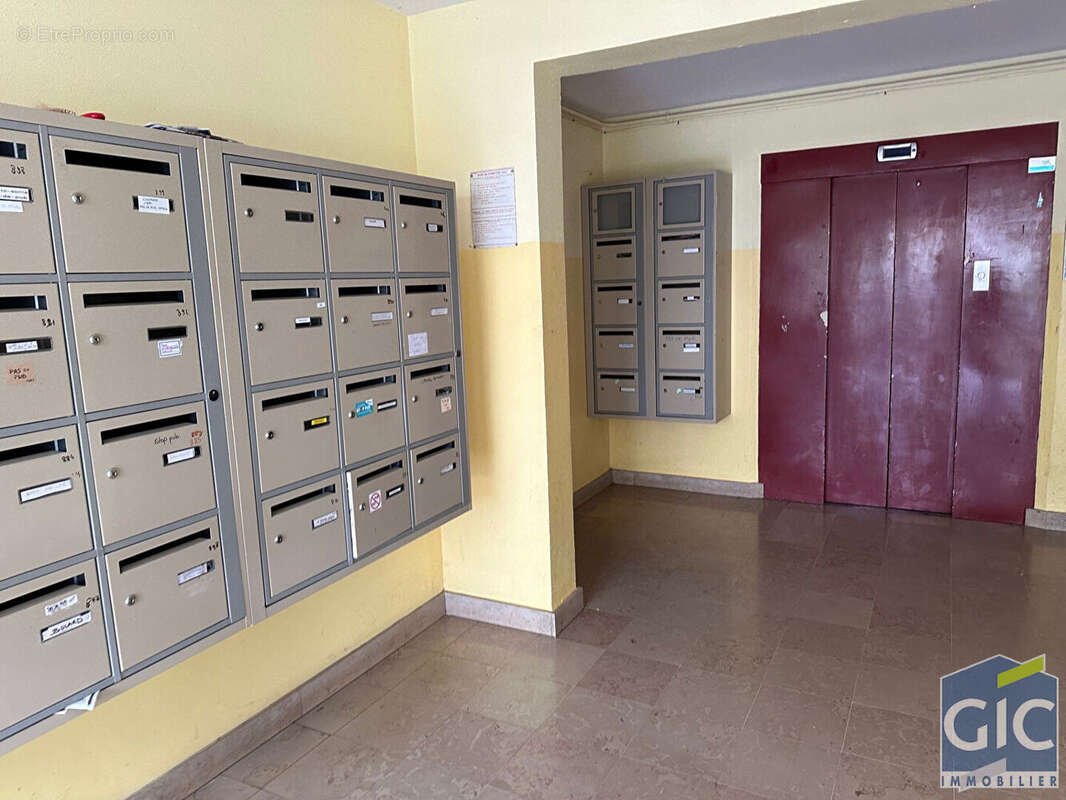 Appartement à HEROUVILLE-SAINT-CLAIR