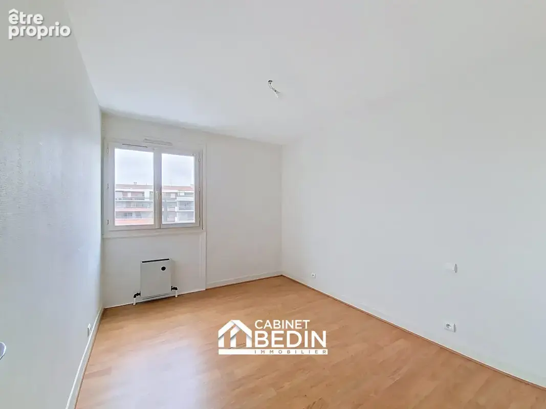 Appartement 5 pièces 96 m² à vendre à Toulouse (31300) - photo 4