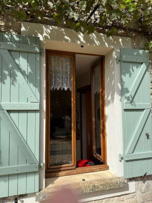 Maison à VERTEUIL-SUR-CHARENTE