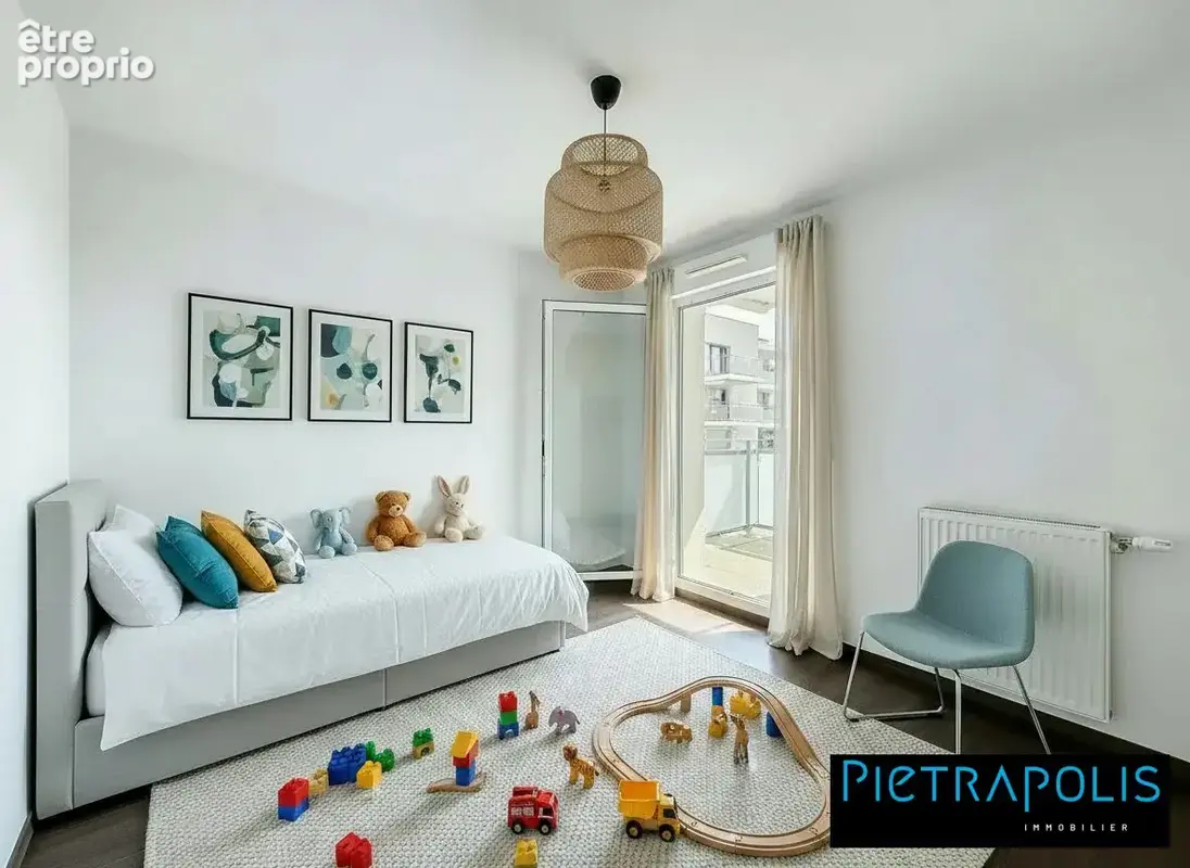 Appartement 3 pièces 70 m² à vendre à Vaulx-En-Velin (69120) - photo 9