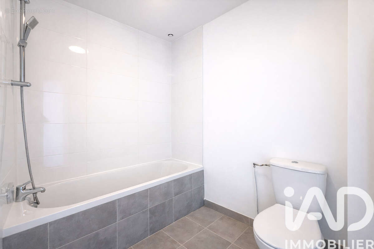 Photo 5 - Appartement à SAVIGNY-LE-TEMPLE