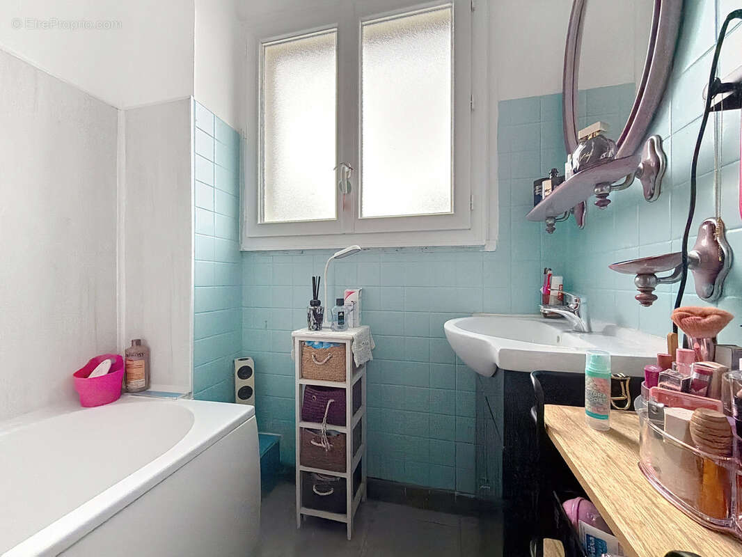 Appartement à OBJAT