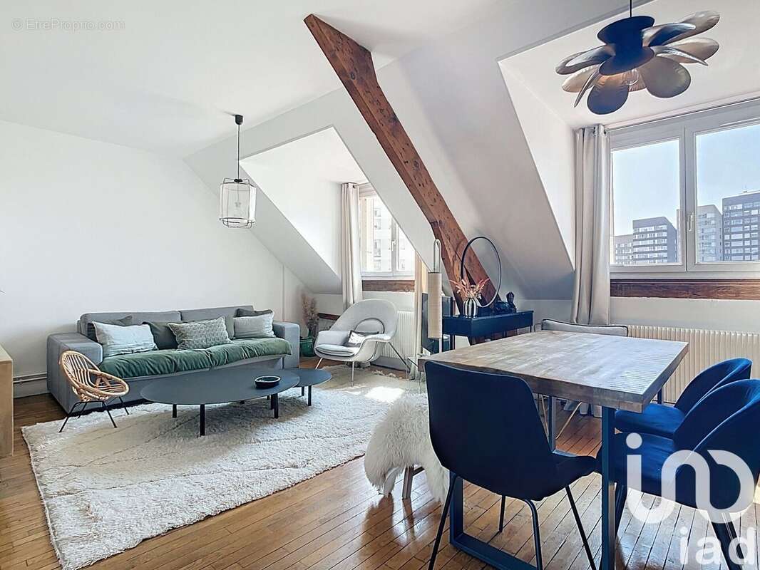 Photo 3 - Appartement à COURBEVOIE