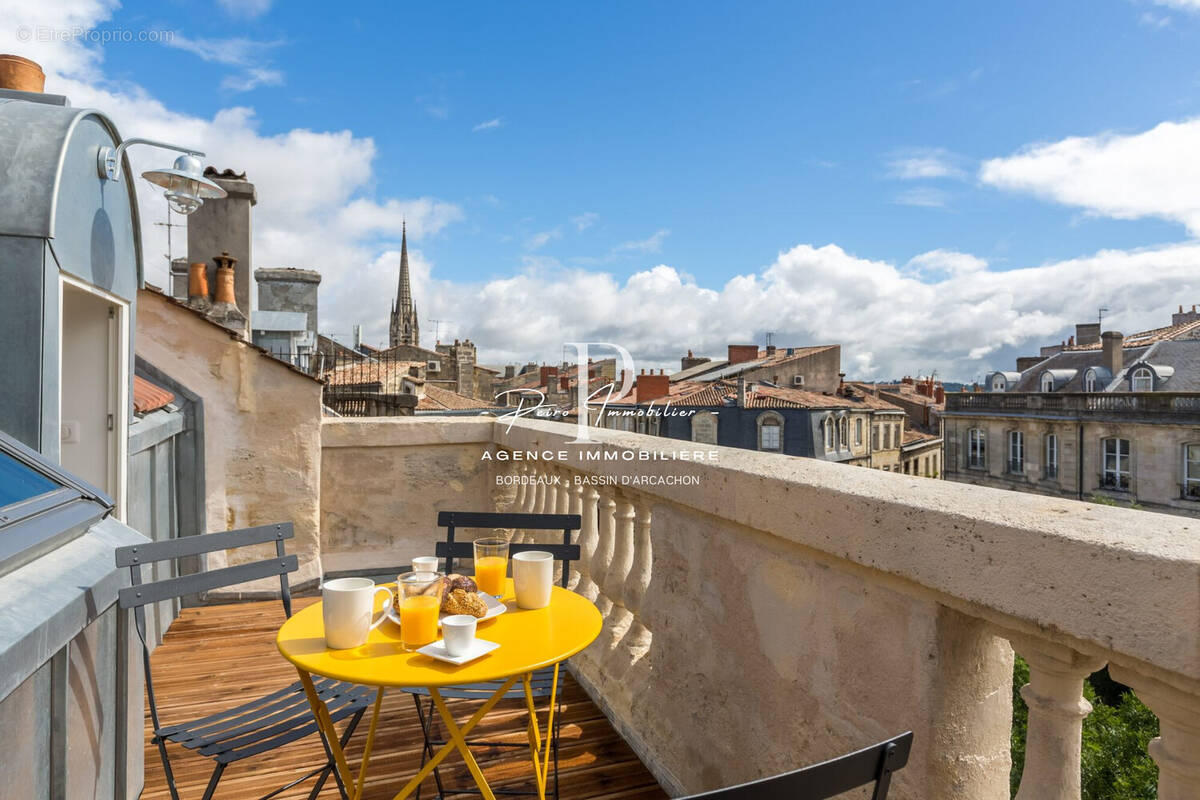 Appartement à BORDEAUX